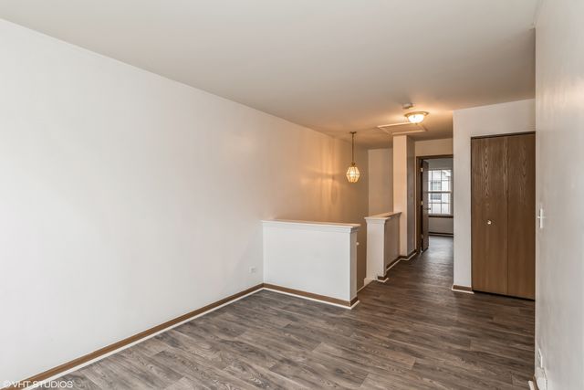 274 Holiday Lane, Hainesville, IL 60073