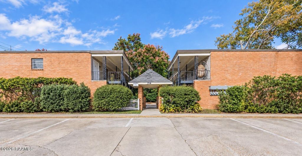 718 Harding Street 8, Lafayette, LA 70503