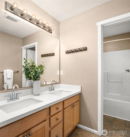 4507 S 220th Street, Kent, WA 98032