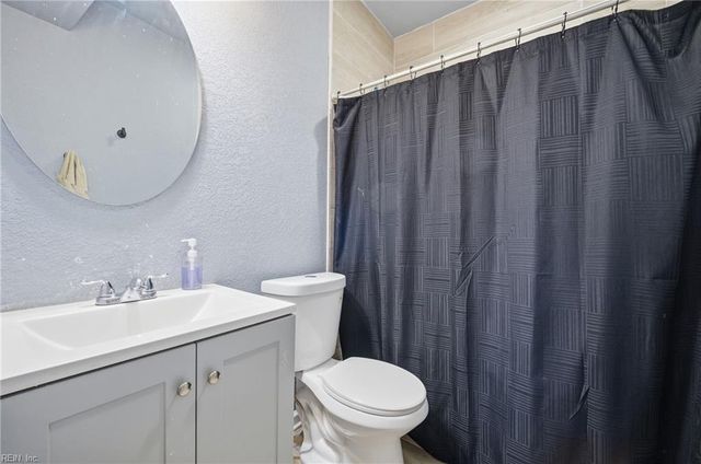 1038 24th ST, Newport News, VA 23607