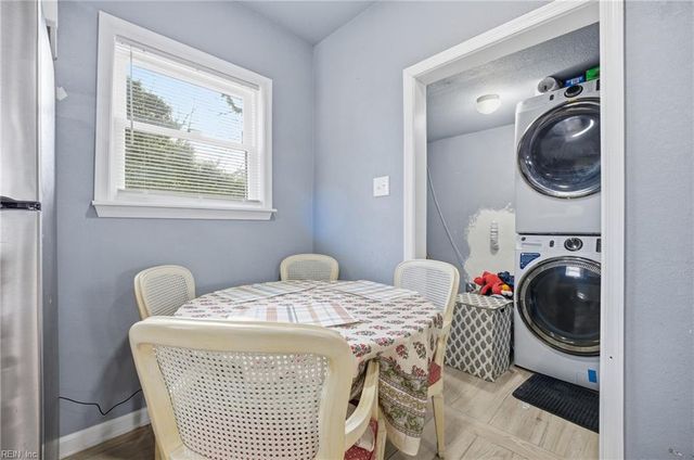 1038 24th ST, Newport News, VA 23607