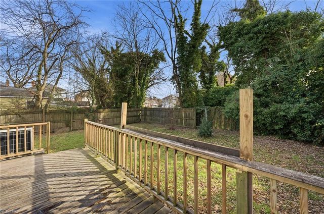 1038 24th ST, Newport News, VA 23607