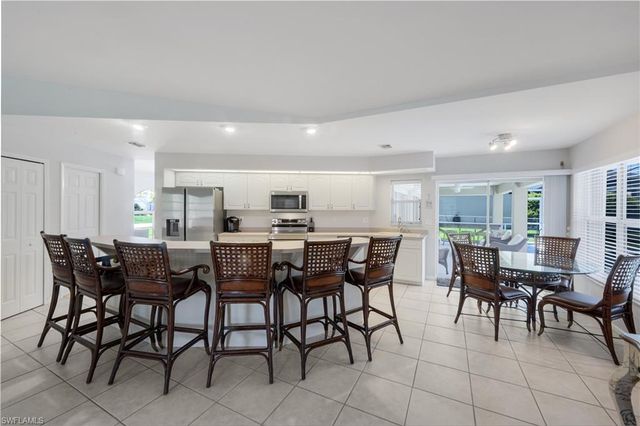 2526 SE 19th PL, Cape Coral, FL 33904