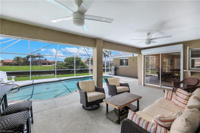 2526 SE 19th PL, Cape Coral, FL 33904