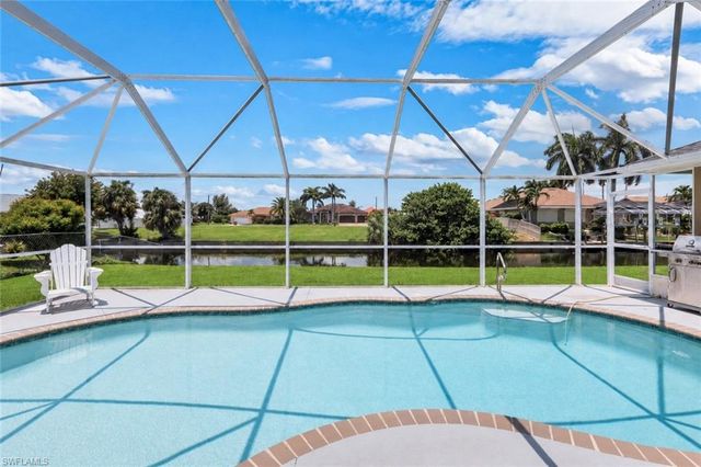 2526 SE 19th PL, Cape Coral, FL 33904