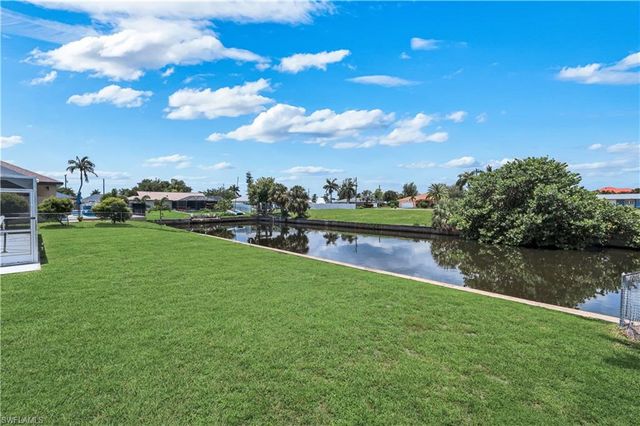 2526 SE 19th PL, Cape Coral, FL 33904