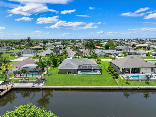 2526 SE 19th PL, Cape Coral, FL 33904
