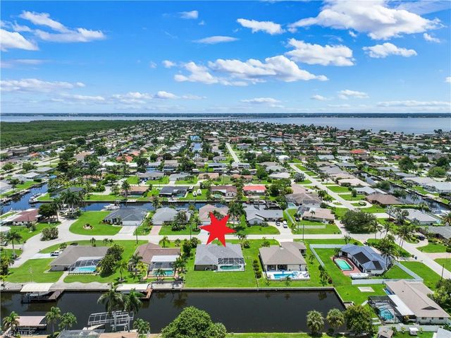 2526 SE 19th PL, Cape Coral, FL 33904