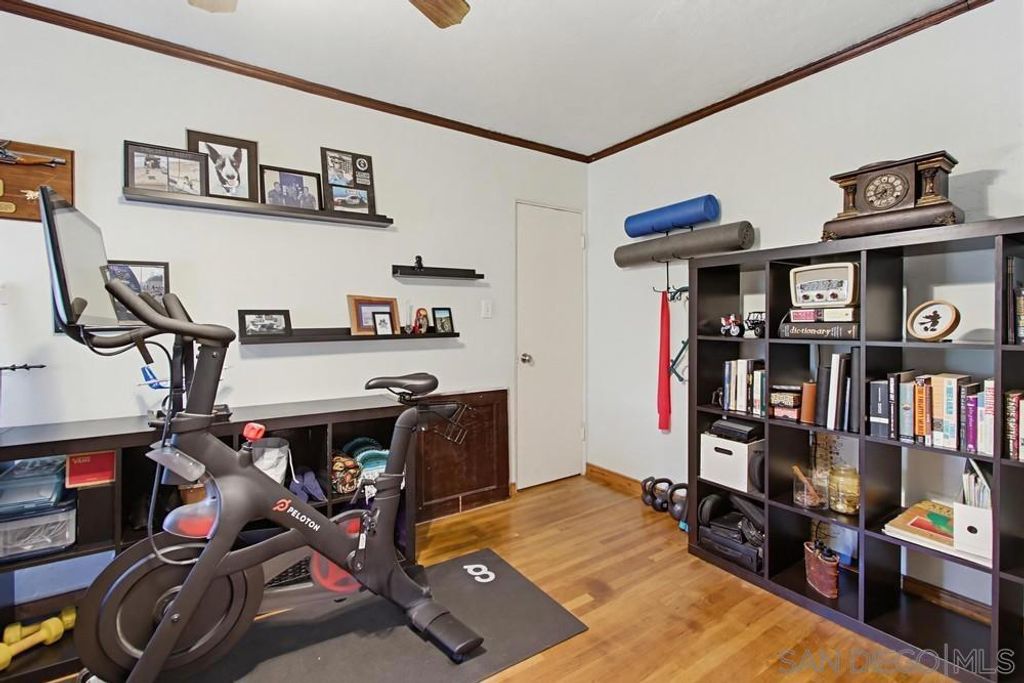 Image 25 of property listing at 3580 Redwood St, San Diego, CA 92104
