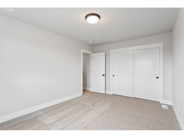 8568 Se ORION Ln, Hillsboro, OR 97123