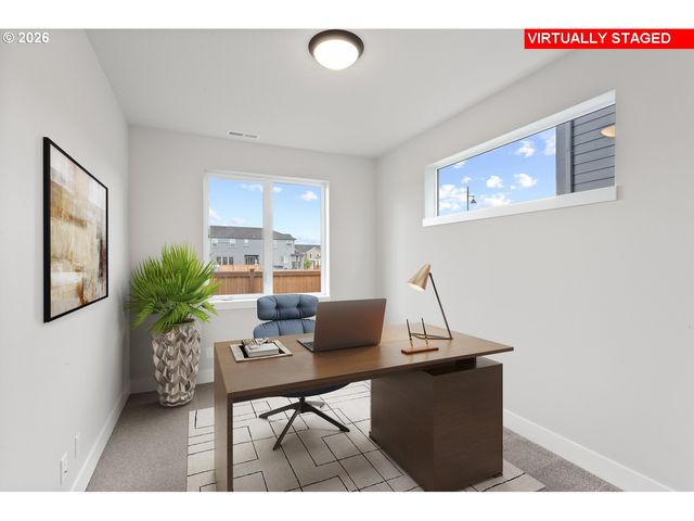 8568 Se ORION Ln, Hillsboro, OR 97123