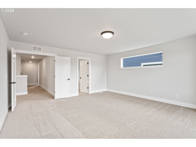 8568 Se ORION Ln, Hillsboro, OR 97123