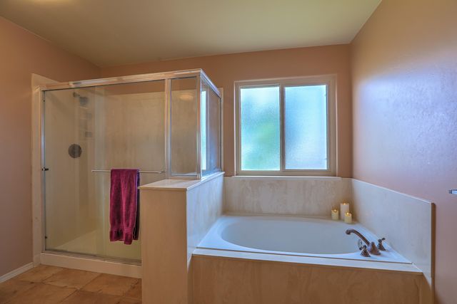 714 10th Street NE, Rio Rancho, NM 87124