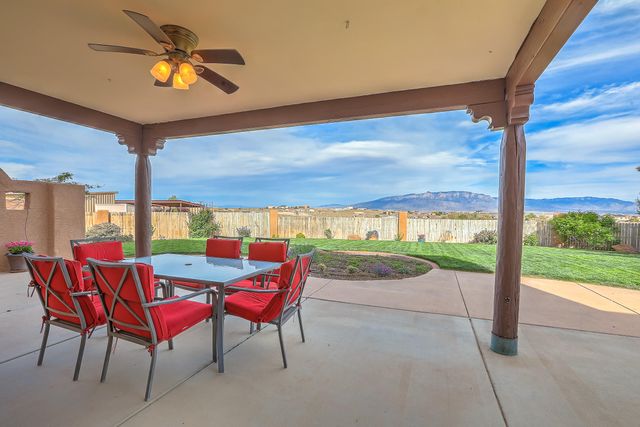 714 10th Street NE, Rio Rancho, NM 87124