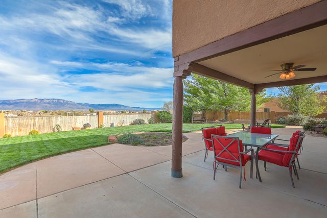 714 10th Street NE, Rio Rancho, NM 87124