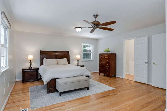8606 BOUND BROOK LN, Alexandria, VA 22309