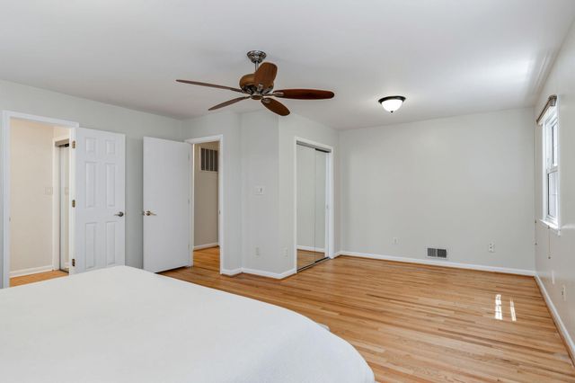 8606 BOUND BROOK LN, Alexandria, VA 22309