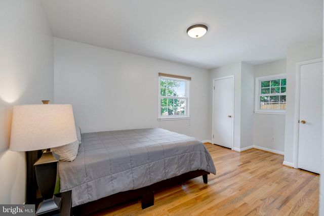 8606 BOUND BROOK LN, Alexandria, VA 22309