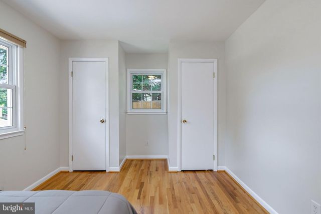 8606 BOUND BROOK LN, Alexandria, VA 22309