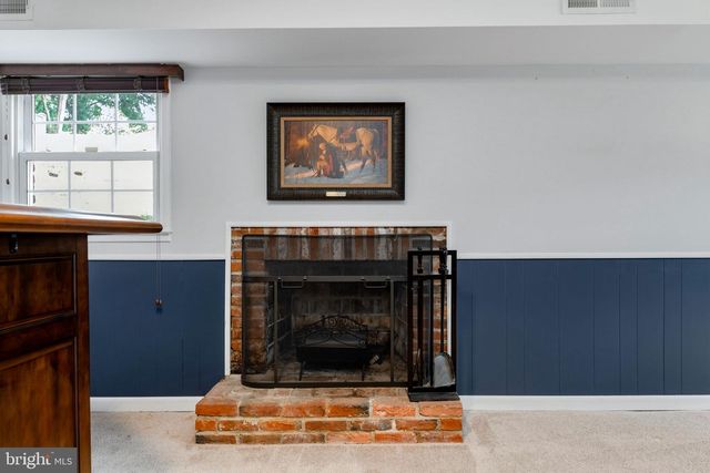 8606 BOUND BROOK LN, Alexandria, VA 22309