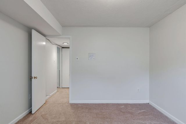 8606 BOUND BROOK LN, Alexandria, VA 22309