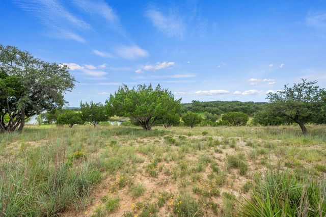1901 Valentino CV, Spicewood, TX 78669