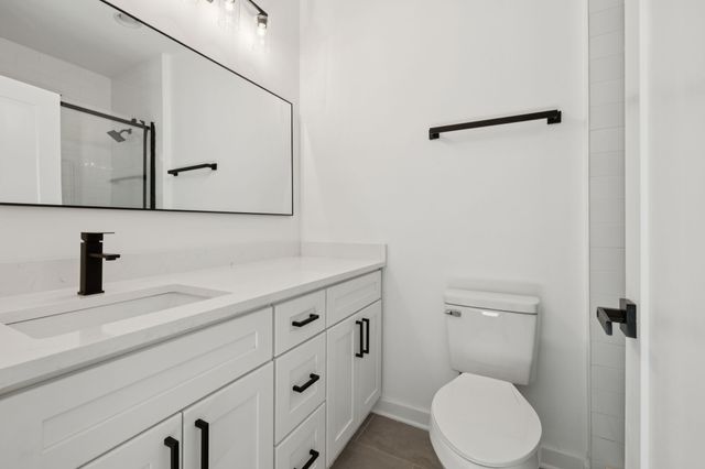 1112 Caldwell Ln, Nashville, TN 37204