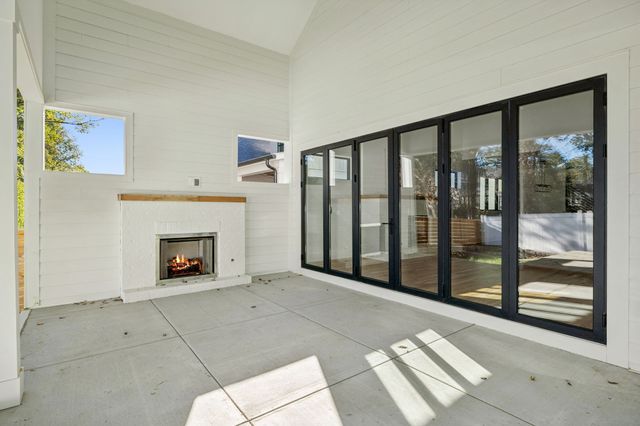 1112 Caldwell Ln, Nashville, TN 37204