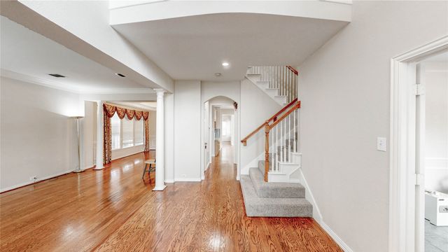 2700 Lake Crest Drive, Flower Mound, TX 75022