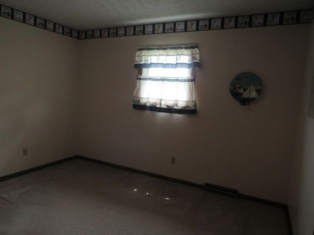 8080 Hagerty Road, Ashville, OH 43103
