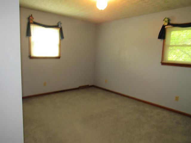 8080 Hagerty Road, Ashville, OH 43103