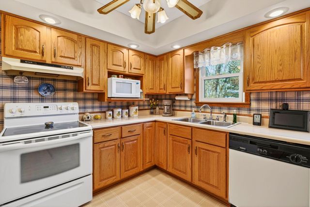 8080 Hagerty Road, Ashville, OH 43103