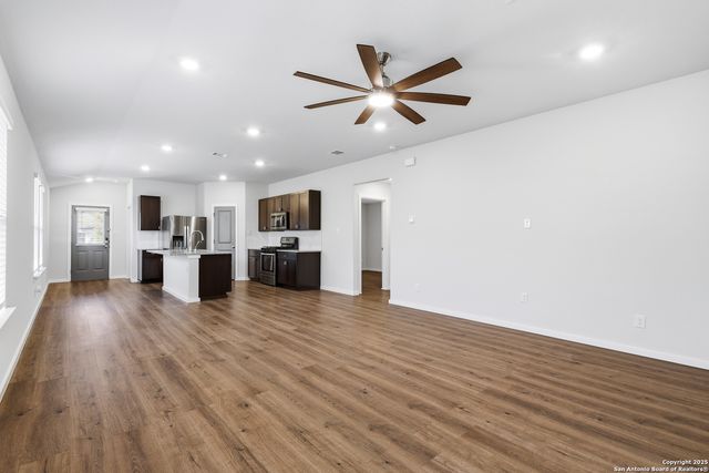 4519 Felsite Avenue, San Antonio, TX 78253