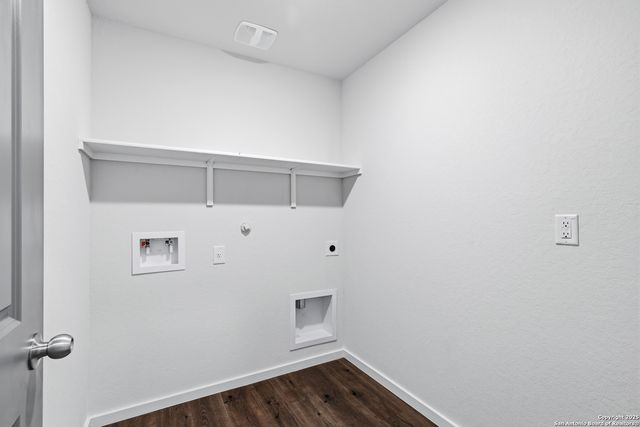 4519 Felsite Avenue, San Antonio, TX 78253