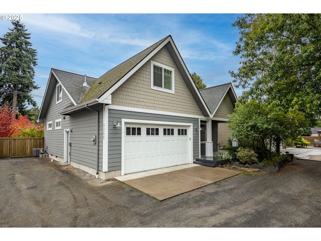 2355 PIONEER Pike, Eugene, OR 97401