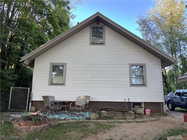 2806 3rd Street NE, Canton, OH 44704