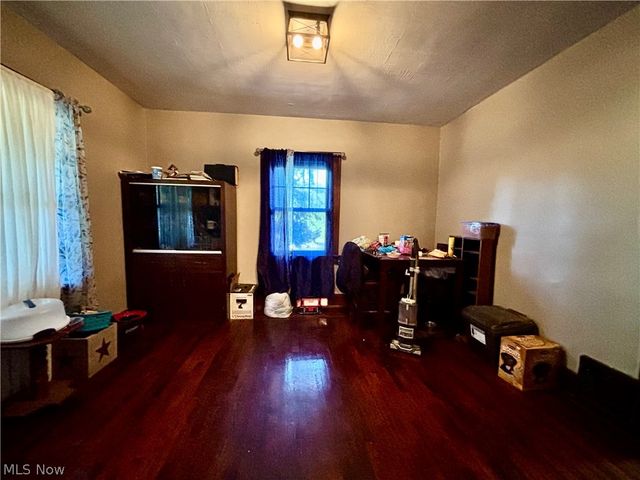2806 3rd Street NE, Canton, OH 44704