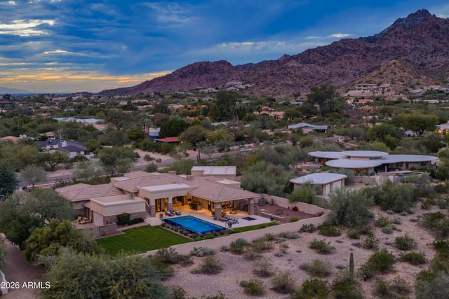 6109 N PALO CRISTI Road, Paradise Valley, AZ 85253