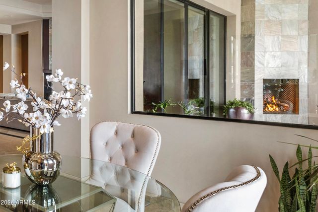 6109 N PALO CRISTI Road, Paradise Valley, AZ 85253