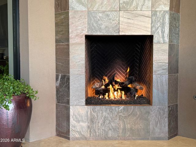 6109 N PALO CRISTI Road, Paradise Valley, AZ 85253