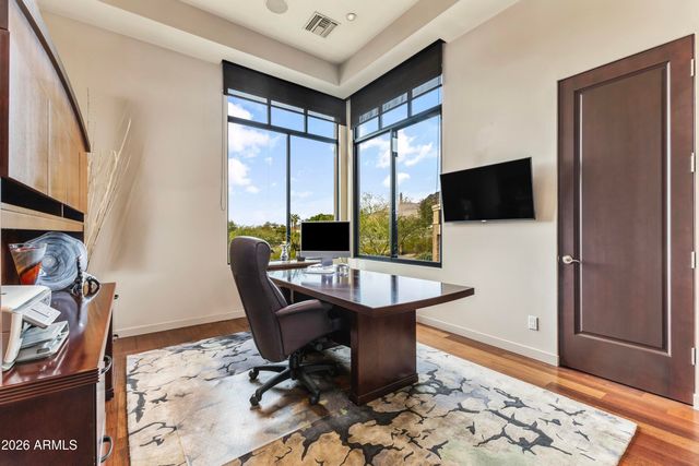 6109 N PALO CRISTI Road, Paradise Valley, AZ 85253