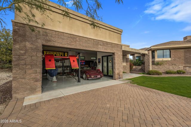 6109 N PALO CRISTI Road, Paradise Valley, AZ 85253