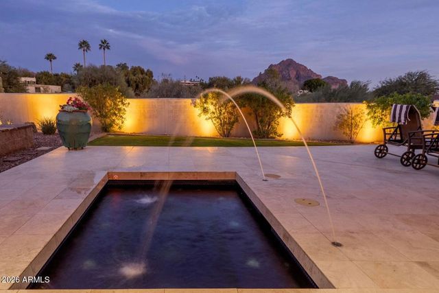 6109 N PALO CRISTI Road, Paradise Valley, AZ 85253