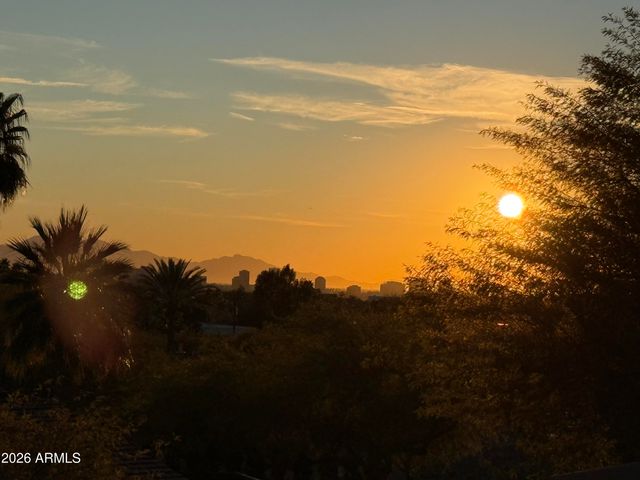 6109 N PALO CRISTI Road, Paradise Valley, AZ 85253