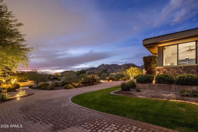 6109 N PALO CRISTI Road, Paradise Valley, AZ 85253