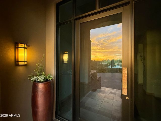 6109 N PALO CRISTI Road, Paradise Valley, AZ 85253