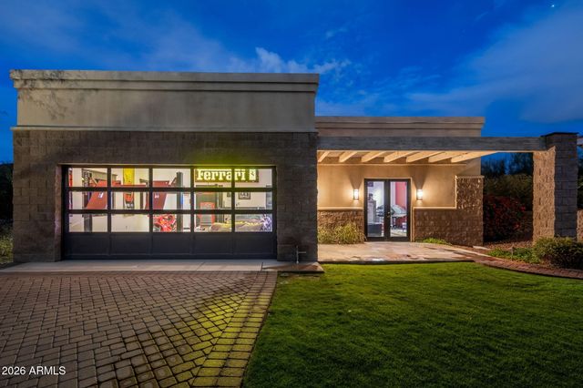 6109 N PALO CRISTI Road, Paradise Valley, AZ 85253