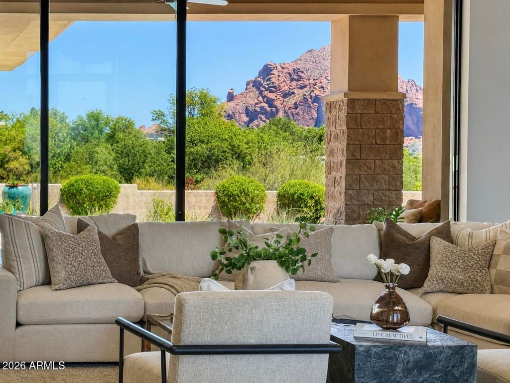 6109 N PALO CRISTI Road, Paradise Valley, AZ 85253 — photo 5