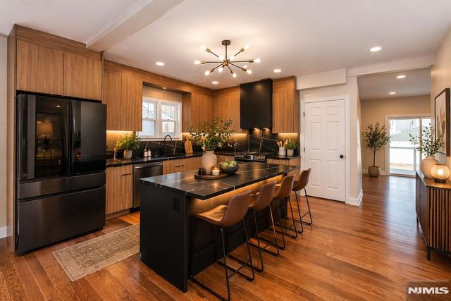 50 Grand Avenue, Ridgefield Park, NJ 07660