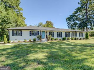 6129 Linwood Drive SE, Covington, GA 30014